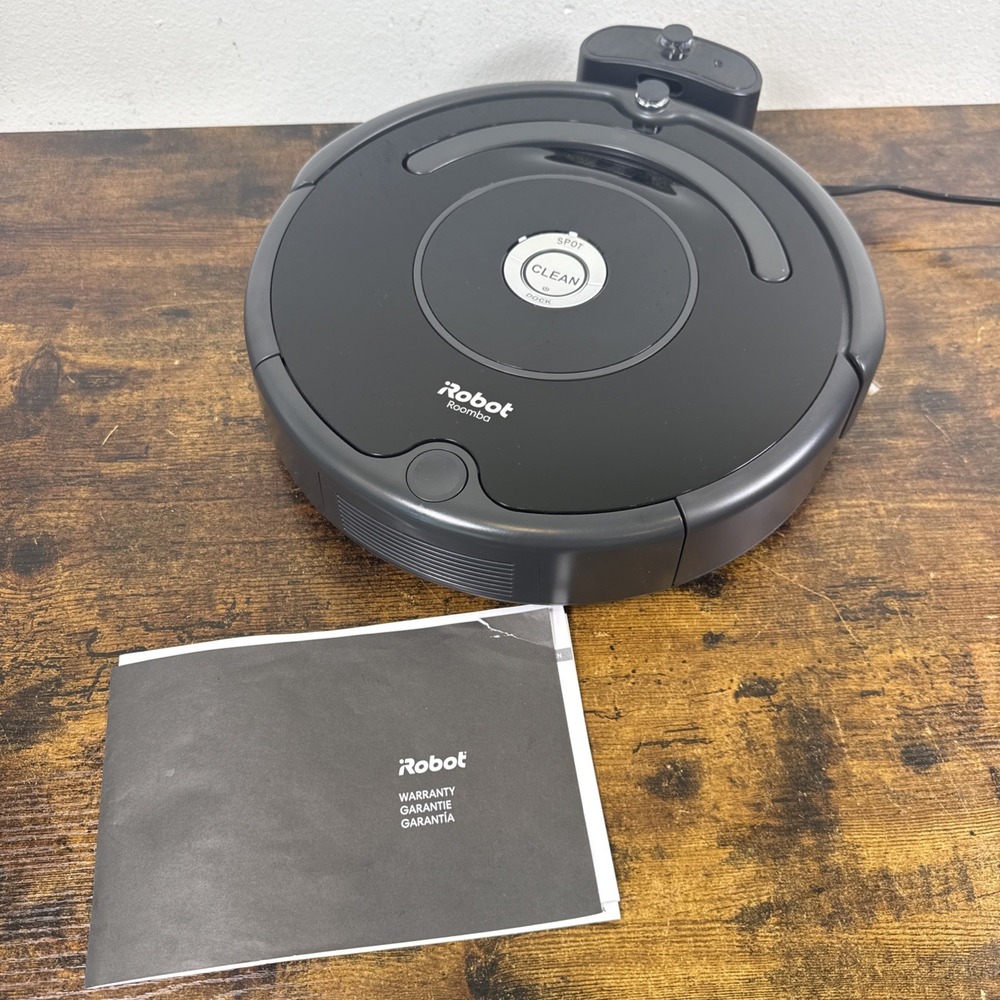 iRobot Roomba 675 Robot Vacuum Cleaner Wi-Fi Black R675020 Used Once